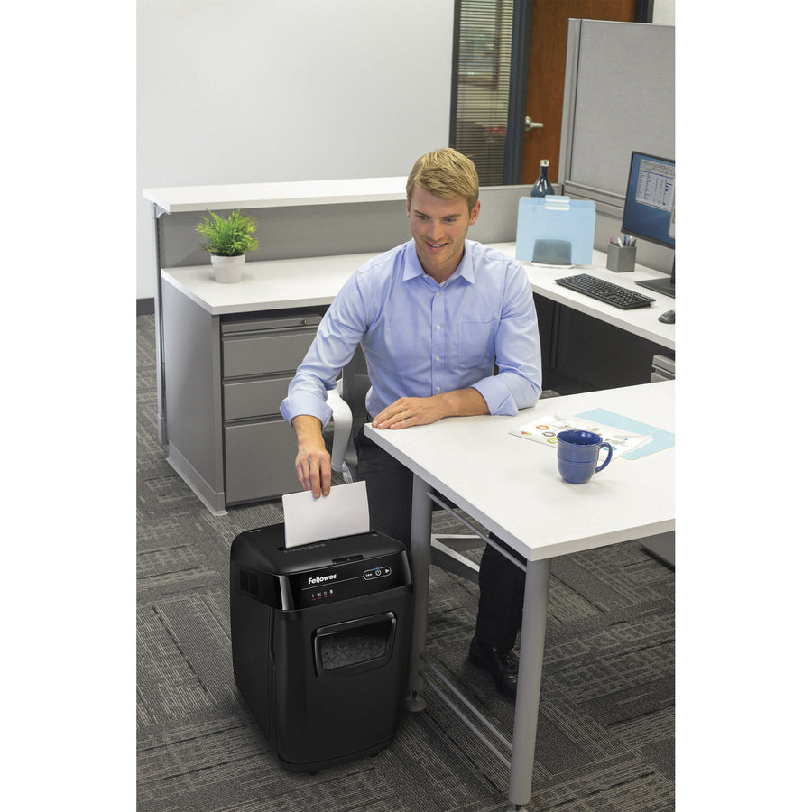 Fellowes AutoMax™ 200C Auto Feed Shredder 4653501