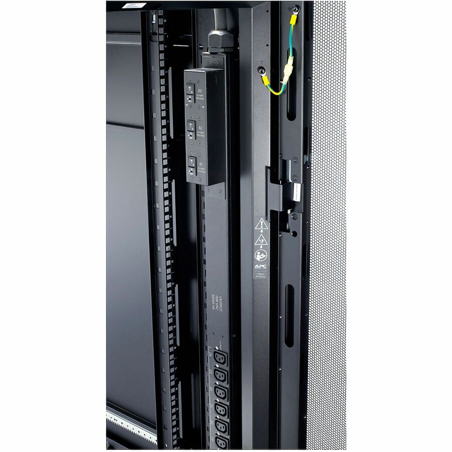 APC by Schneider Electric Rack PDU,Switched,ZeroU,12.5kW,208V,(21)C13&(3)C19;3' Cord AP7968B