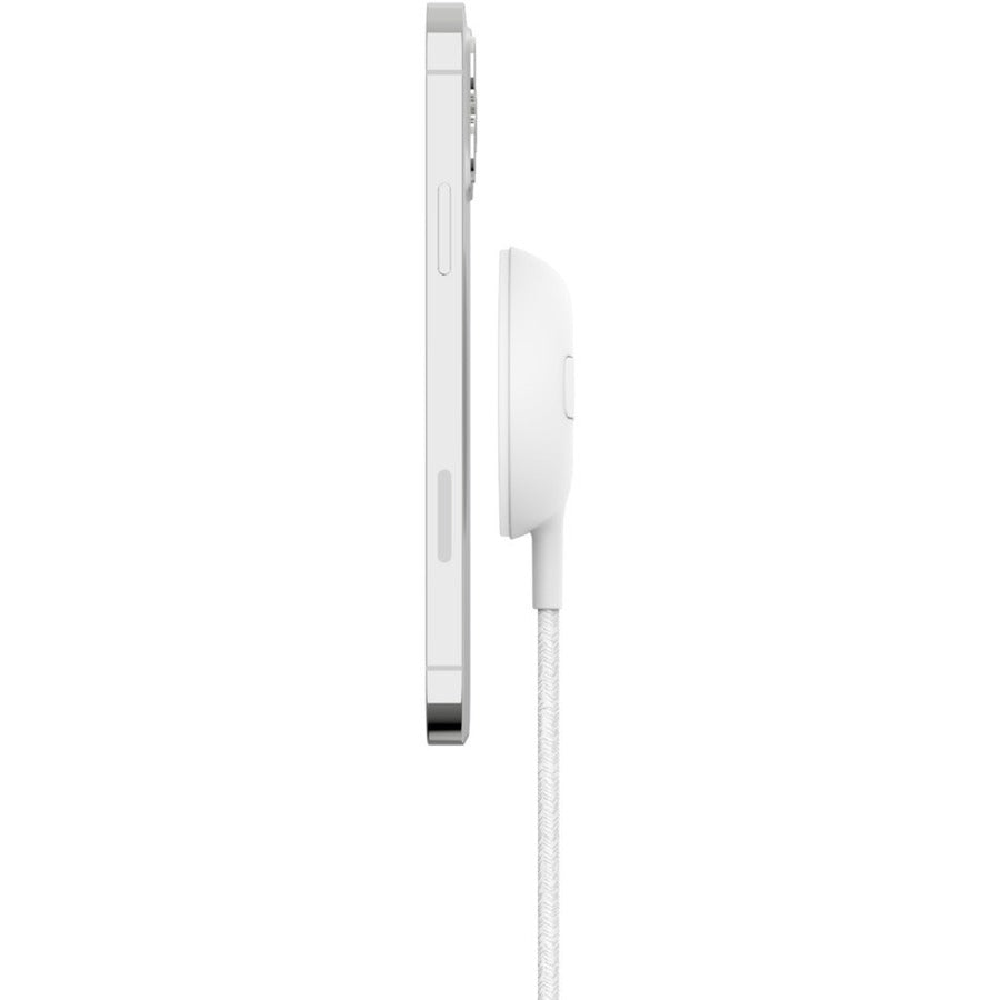 Belkin BOOST↑CHARGE PRO Portable Wireless Charger Pad with MagSafe 15W WIA004TTWH