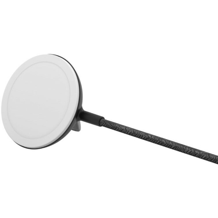 Belkin BOOST↑CHARGE PRO Portable Wireless Charger Pad with MagSafe 15W WIA004TTBK