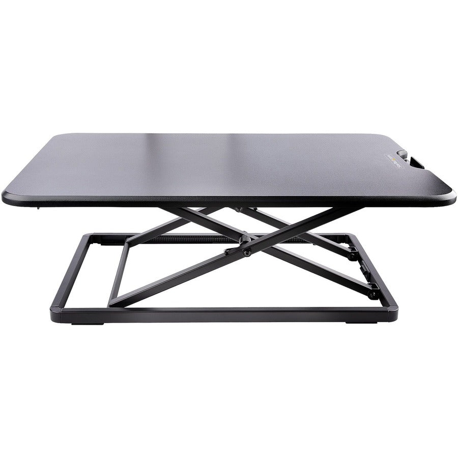 StarTech.com Convertisseur de bureau debout pour ordinateur portable, jusqu'à 8 kg/17,6 lb, rehausseur réglable en hauteur pour ordinateur portable, convertisseur de bureau assis-debout pour table LAPTOP-SIT-STAND