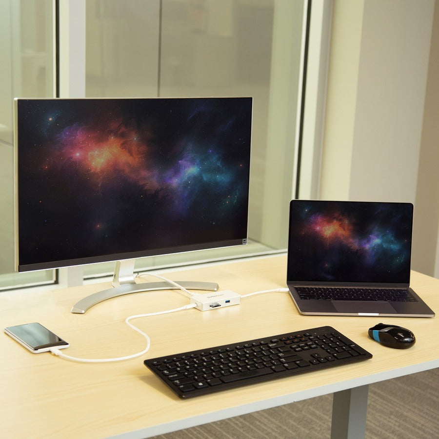 StarTech.com Adaptateur multiport USB C - HDMI 4K - Emplacement SD/SDHC/SDXC (UHS-II) - Power Delivery - GbE - Port USB 3.0 - Adaptateur USB C - Hub USB C DKT3CHSD4GPD