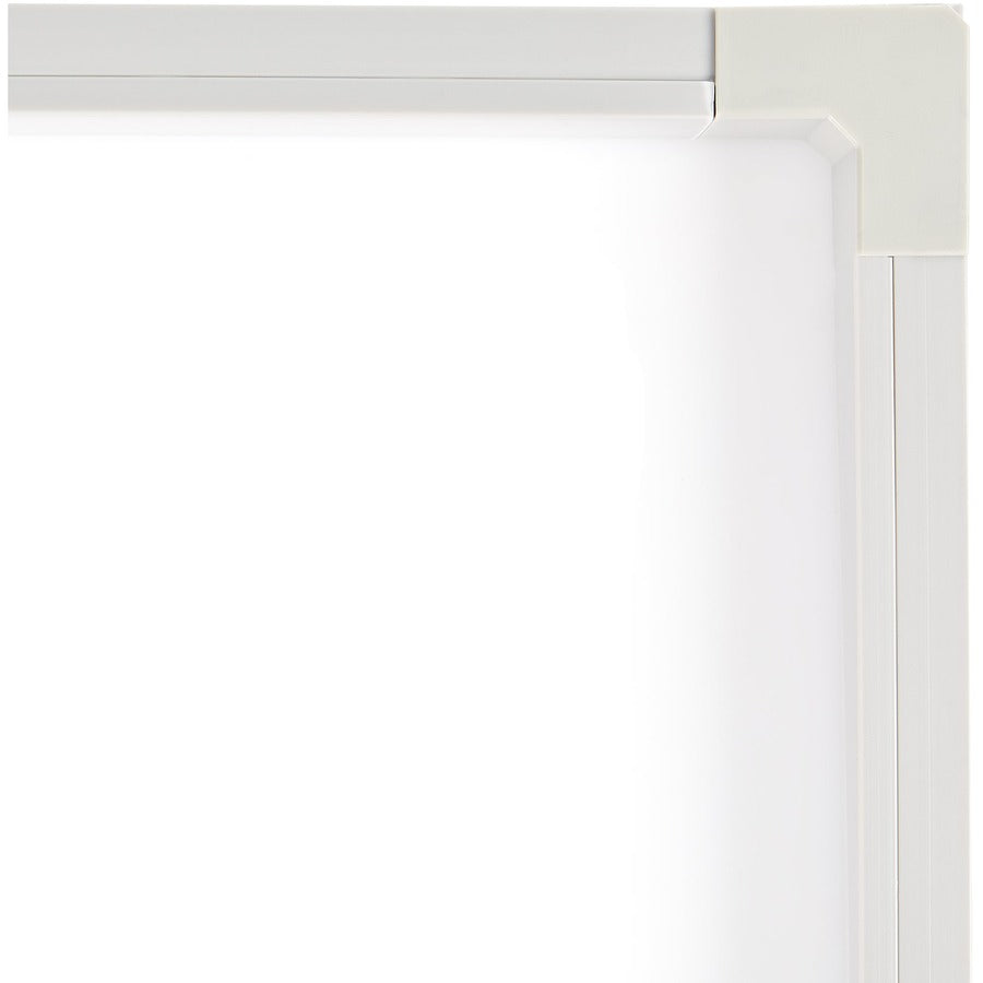 StarTech.com 20 Pack Cable Raceway Inside Corner Connector for CBMWD3816 - Cable Management Accessories 90° Inside Elbow Connectors UL CBMWD3816I