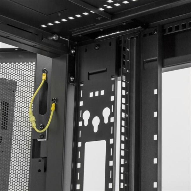 StarTech.com 42U 19" Server Rack Cabinet /4 Post Adjustable Deep 3-35" Mobile Locking Vented IT/Data Network Equipment Enclosure w/Casters RK4242BK24