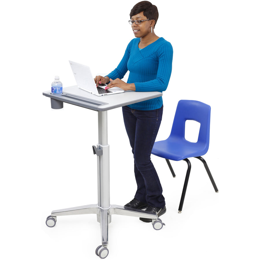 Ergotron LearnFit Sit-Stand Desk, Short 24-547-003