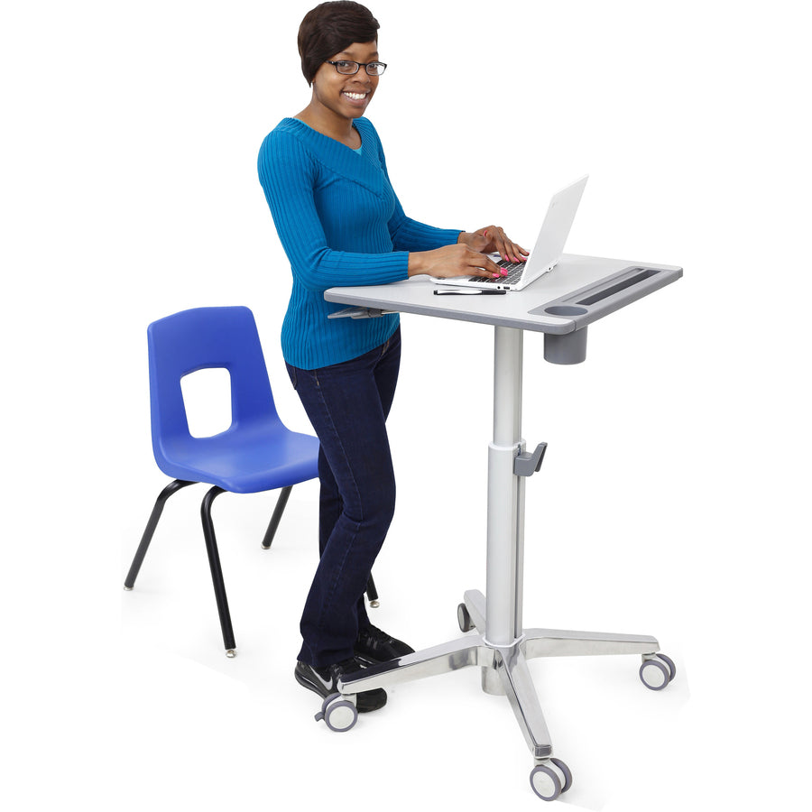 Ergotron LearnFit Sit-Stand Desk, Short 24-547-003
