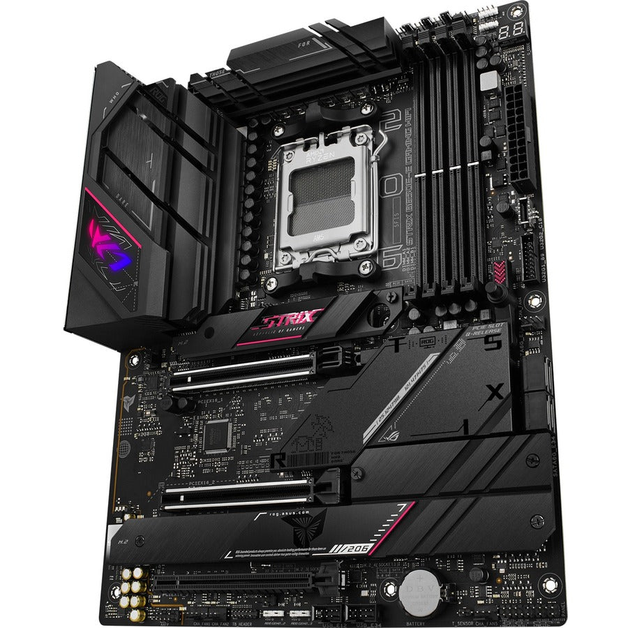 Carte mère de bureau de jeu Asus ROG Strix B650E-E GAMING WIFI - Chipset AMD B650 - Socket AM5 - ATX ROG STRIX B650E-E GAMING WIFI