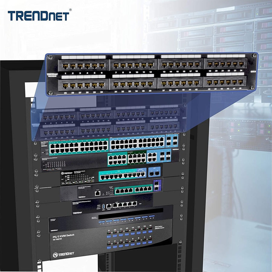 Panneau de brassage non blindé TRENDnet 48 ports Cat6, montage mural ou en rack, compatible avec le câblage Cat3,4,5,5e,6, pour Ethernet, Fast Ethernet, applications Gigabit, noir, TC-P48C6 TC-P48C6