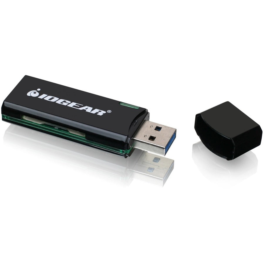 IOGEAR SuperSpeed USB 3.0 SD/Micro SD Card Reader / Writer GFR304SD