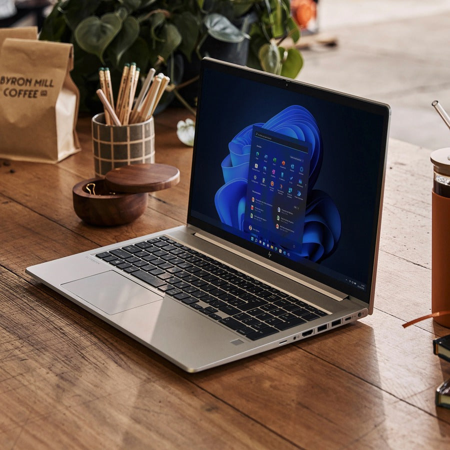 Ordinateur portable HP ProBook 450 G9 15,6" - Full HD - 1920 x 1080 - Intel Core i7 12e génération i7-1255U Deca-core (10 cœurs) 1,70 GHz - 32 Go de RAM totale - 1 To SSD 687P6UT#ABL