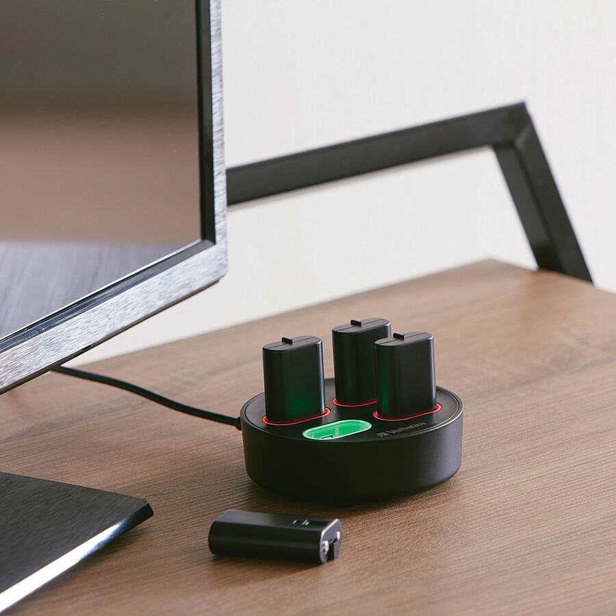 Support de chargement Verbatim à utiliser avec les batteries rechargeables pour manette Xbox 70729