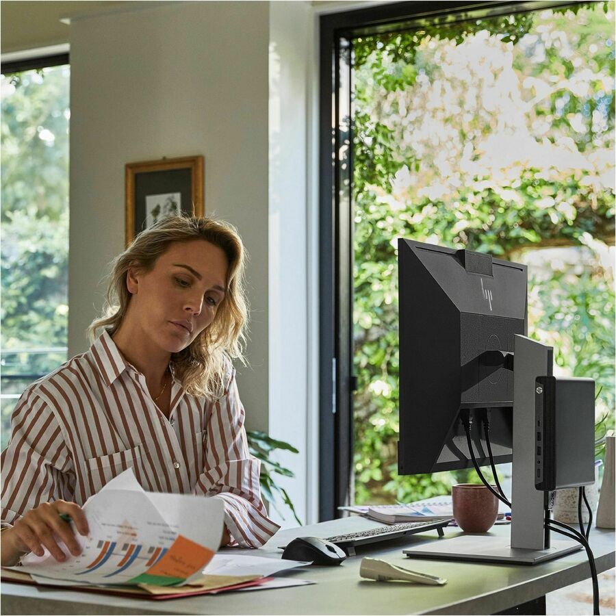 Ordinateur de bureau HP Elite Mini 800 G9 - Intel Core i5 12e génération i5-12500T Hexa-core (6 cœurs) 2 GHz - 8 Go de RAM DDR5 SDRAM - 256 Go M.2 PCI Express NVMe SSD - Desktop Mini - Noir 82J71UT#ABA