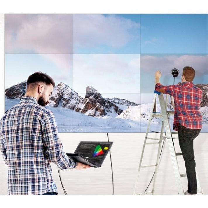 LG 55VSH7J-H 55'' 700 nits FHD 0.44mm Even Bezel Video Wall 55VSH7J-H