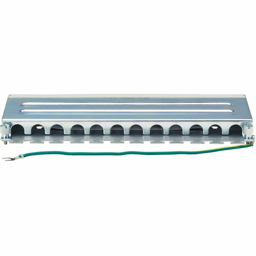 Panneau de brassage Tripp Lite by Eaton Cat6a STP, 8 ports, rail DIN ou montage mural, TAA N250-SH08-DIN6A