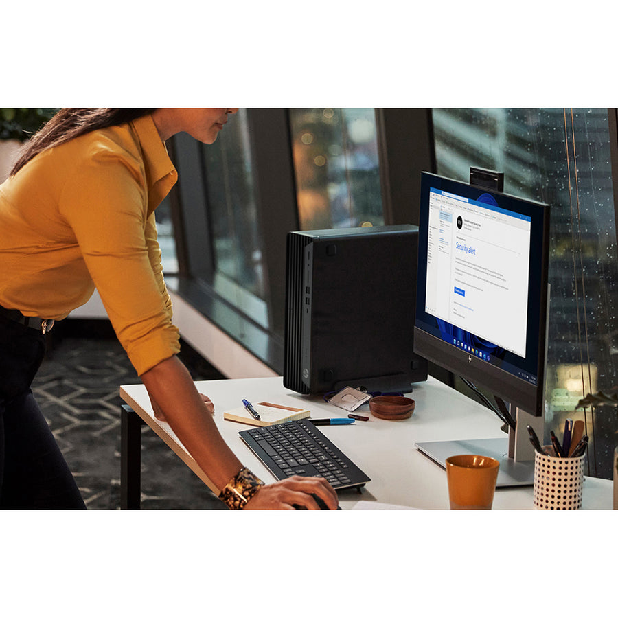HP Elite 600 G9 Desktop Computer - Intel Core i7 13th Gen i7-13700 Hexadeca-core (16 Core) - 16 GB RAM DDR5 SDRAM - 256 GB M.2 PCI Express NVMe SSD - Small Form Factor 86Y47UT#ABA