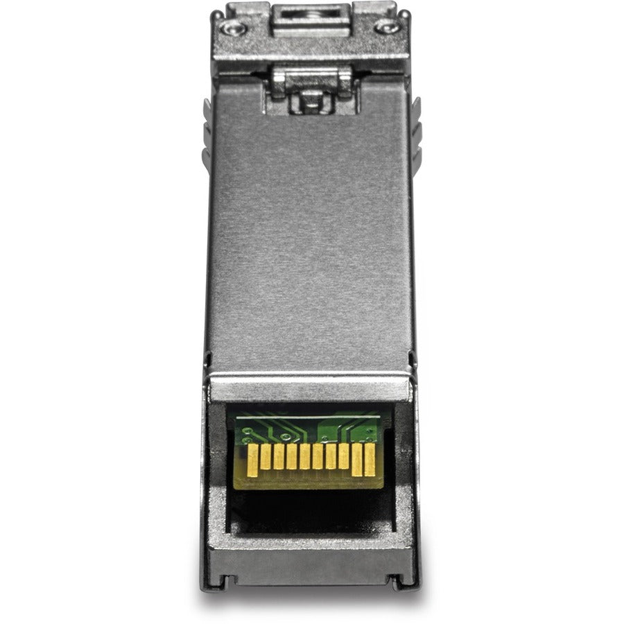 TRENDnet SFP vers module LC monomode double longueur d'onde RJ45 ; TEG-MGBS40D5 ; Doit être associé au TEG-MGBS40D3 ou à un module compatible ; Jusqu'à 40 km (24,9 miles) ; Compatible avec les emplacements SFP standard ; Protection à vie TEG-MGBS40D5