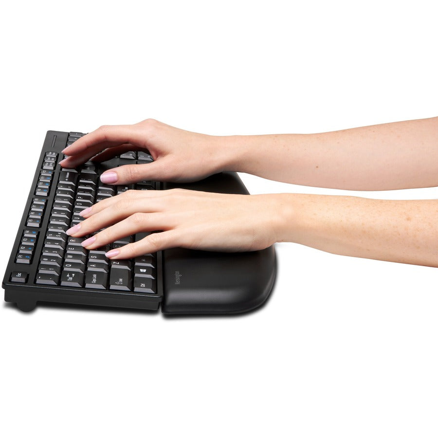 Kensington ErgoSoft Wrist Rest for Standard Keyboards K52799WW
