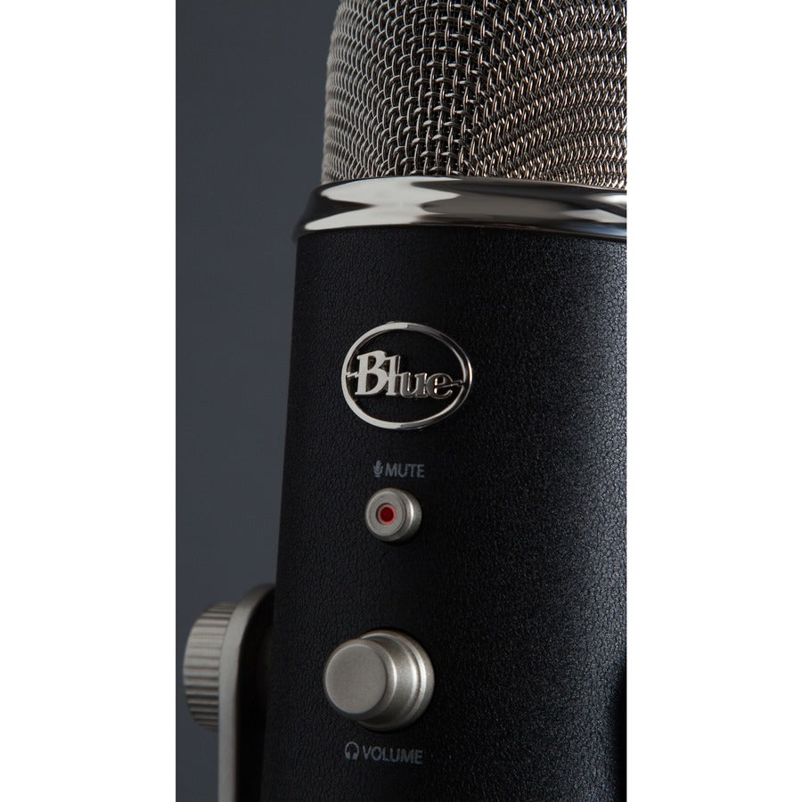 Blue Yeti Pro Wired Condenser Microphone 988-000092