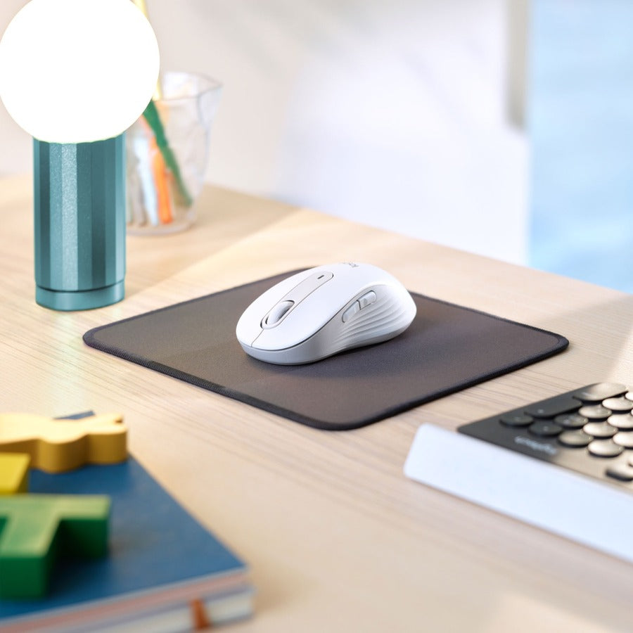 Logitech Signature M650 pour les entreprises (blanc cassé) - Boîte marron 910-006273