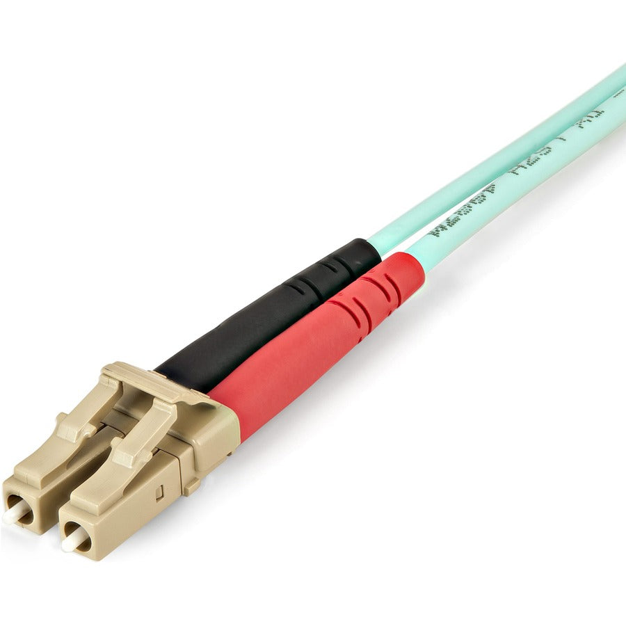 StarTech.com Fibre multimode duplex Aqua OM4 - 1 m - 100 Go - 50/125 - Fibre OM4 - Câble de raccordement fibre LC vers LC 450FBLCLC1