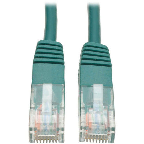 Tripp Lite par Eaton 15 pieds. Câble moulé Cat5e 350 MHz (RJ45 M/M) - Vert N002-015-GN