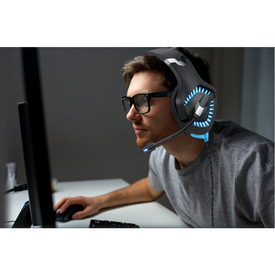 Adesso Virtual 7.1 Gaming Headset with Microphone XTREAM G3