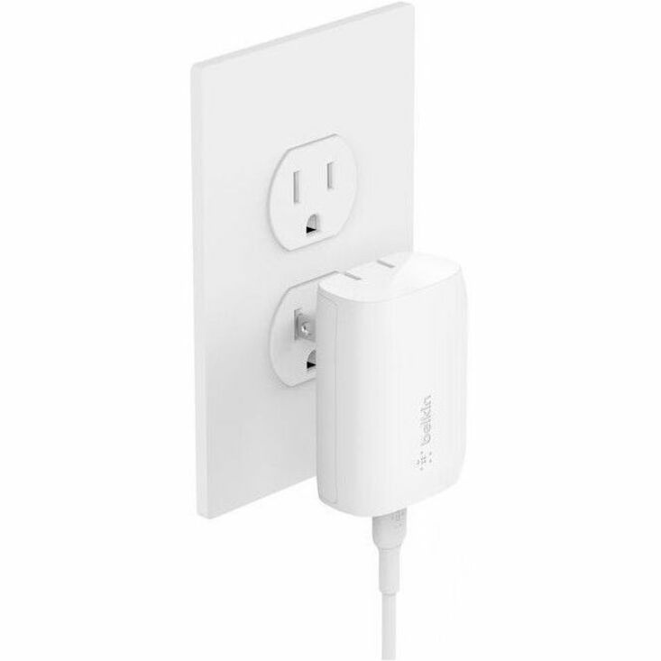 Belkin USB-C&reg; PD 3.0 PPS Wall Charger 30W + USB-C&reg; Cable with Lightning Connector WCA005DQ1MWH-B5