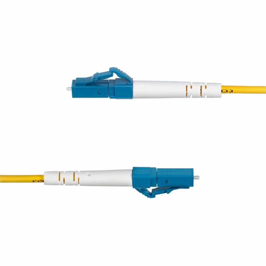 StarTech.com 30m (98.4ft) LC to LC (UPC) OS2 Single Mode Simplex Fiber Optic Cable, 9/125, 40G/100G, Low Insertion Loss, LSZH Jumper Cord SPSMLCLC-OS2-30M