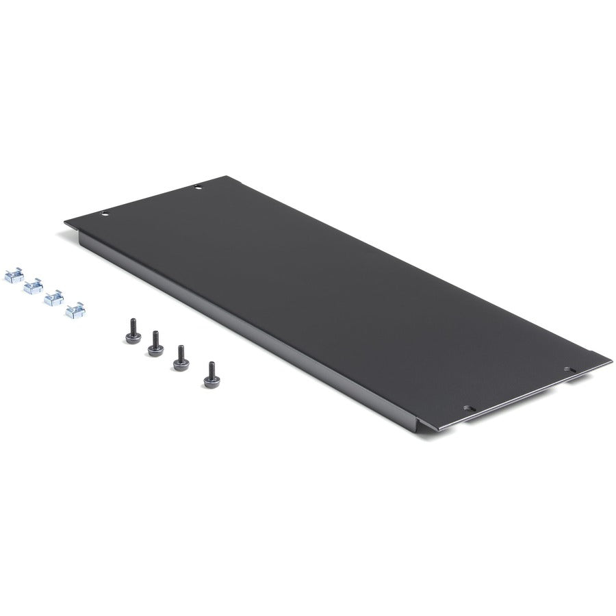 StarTech.com 4U Blank Panel for 19 inch Rack, Rack Mount Solid Panel for Server/Network Racks & Cabinets, Filler Panel/Spacer/Plate RKPNL4U