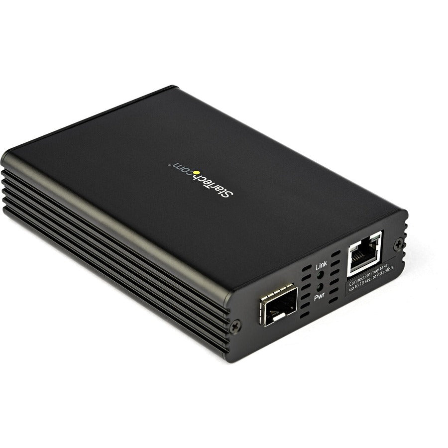 StarTech.com Convertisseur de média Ethernet fibre 10GbE 10GBASE-T - SFP vers RJ45 monomode/multimode fibre vers cuivre pont réseau 10 Gbit/s MCM10GSFP