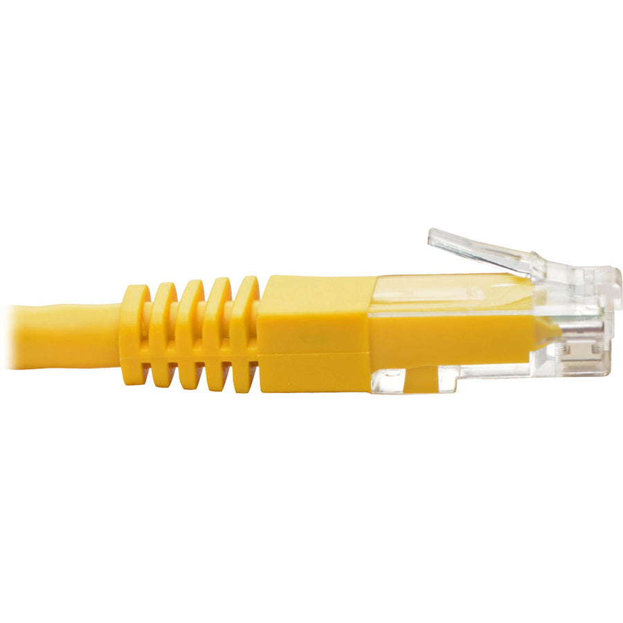 Tripp Lite by Eaton Câble de raccordement moulé Gigabit Cat6 (RJ45 M/M), jaune, 1,5 m N200-005-YW