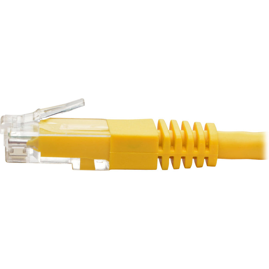 Tripp Lite by Eaton Câble de raccordement moulé Gigabit Cat6 (RJ45 M/M), jaune, 1,5 m N200-005-YW