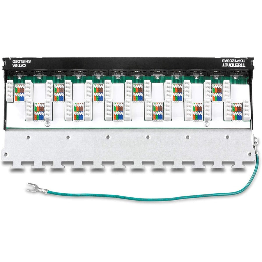 Panneau de brassage blindé TRENDnet 12 ports Cat6A, prêt 10G, compatible Cat5e, Cat6, Cat6A, boîtier métallique, étiquetage à code couleur pour câblage T568A et T568B, gestion des câbles, montage mural, noir, TC-P12C6AS TC-P12C6AS