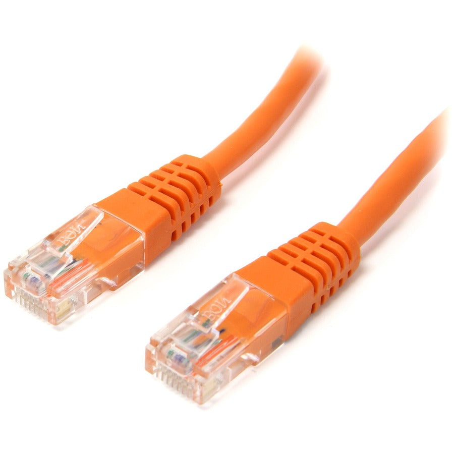 StarTech.com Startech Cat. Câble de brassage UTP 5E - 15 pieds - 1 x RJ-45, 1 x RJ-45 - Câble de brassage catégorie 5e externe moulé - Orange M45PATCH15OR