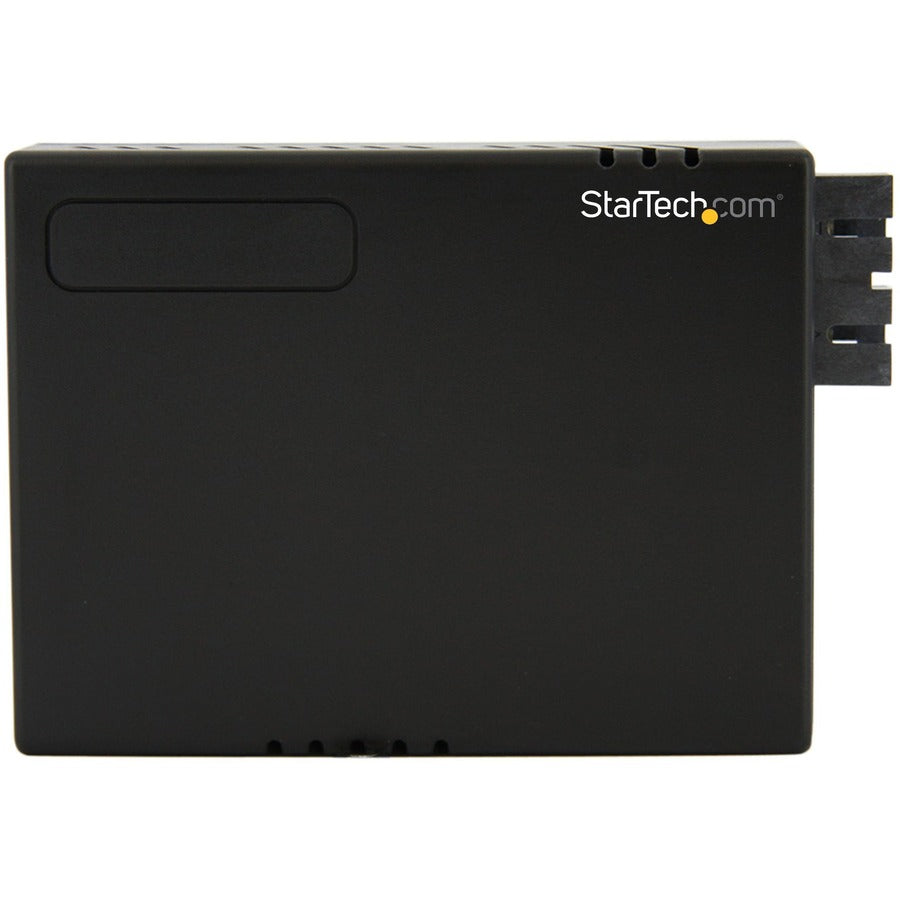 StarTech.com StarTech.com 10/100 Multi Mode Fiber to Ethernet Media Converter SC 2km with PoE MCM110SC2P