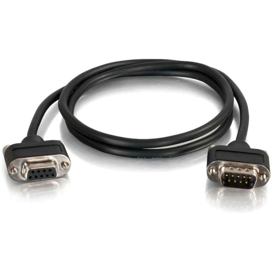 Câble DB9 à profil bas C2G de 3 m, classé CMG, MF 52158