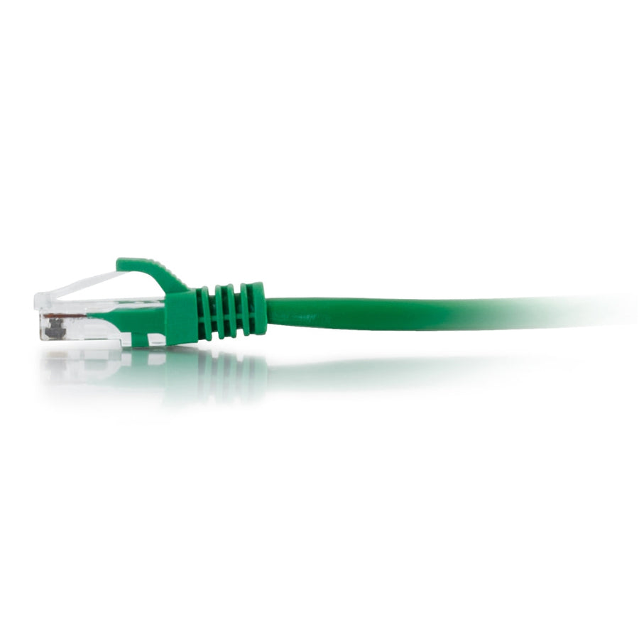 Câble Ethernet de raccordement réseau C2G Cat6a sans accroc non blindé (UTP) de 50 pieds-vert 50796