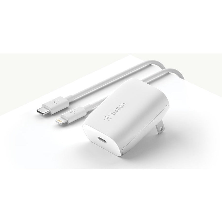 Belkin BOOST&uarr;CHARGE USB-C Wall Charger 18W + USB-C to Lightning Cable F7U096DQ04-WHT