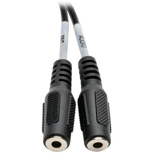Répartiteur audio Tripp Lite 6 pouces 2x3 positions à 4 positions 3,5 mm 6" P318-06N-MFF