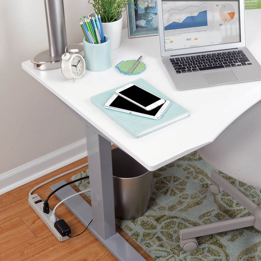 Tripp Lite Protect It! TLP615 6-Outlets Surge Suppressor TLP615