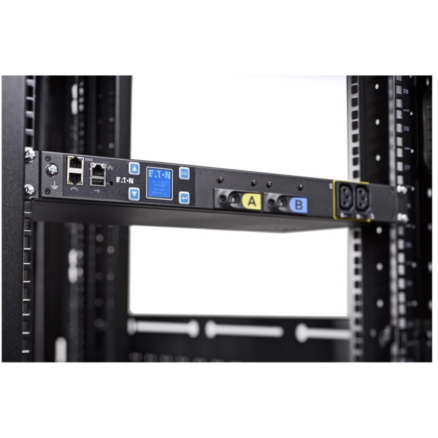 Eaton ePDU avec compteur EMIT04-10 PDU 12 prises EMIT04-10