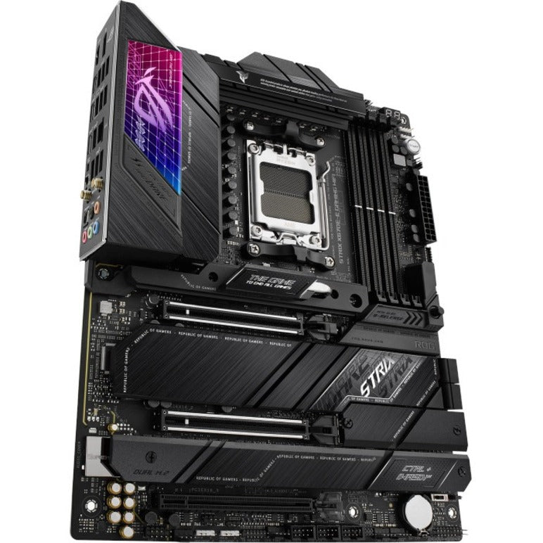 Carte mère de bureau de jeu Asus ROG Strix X670E-E GAMING WIFI - Chipset AMD X670 - Socket AM5 - ATX ROGSTRIXX670E-EGAMINGWIFI