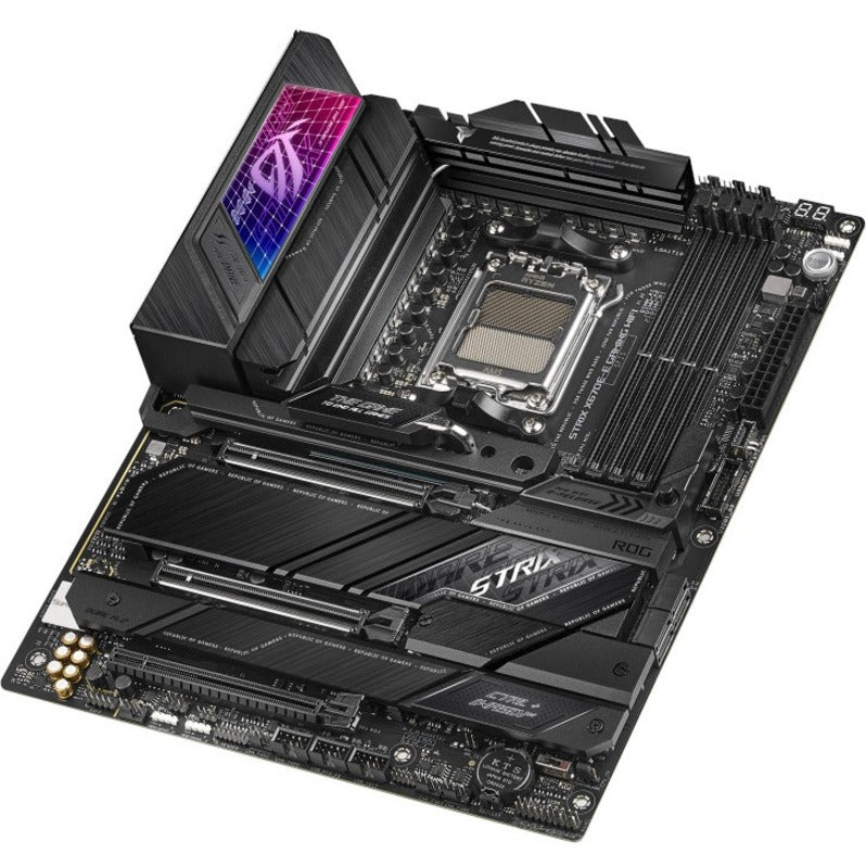 Carte mère de bureau de jeu Asus ROG Strix X670E-E GAMING WIFI - Chipset AMD X670 - Socket AM5 - ATX ROGSTRIXX670E-EGAMINGWIFI