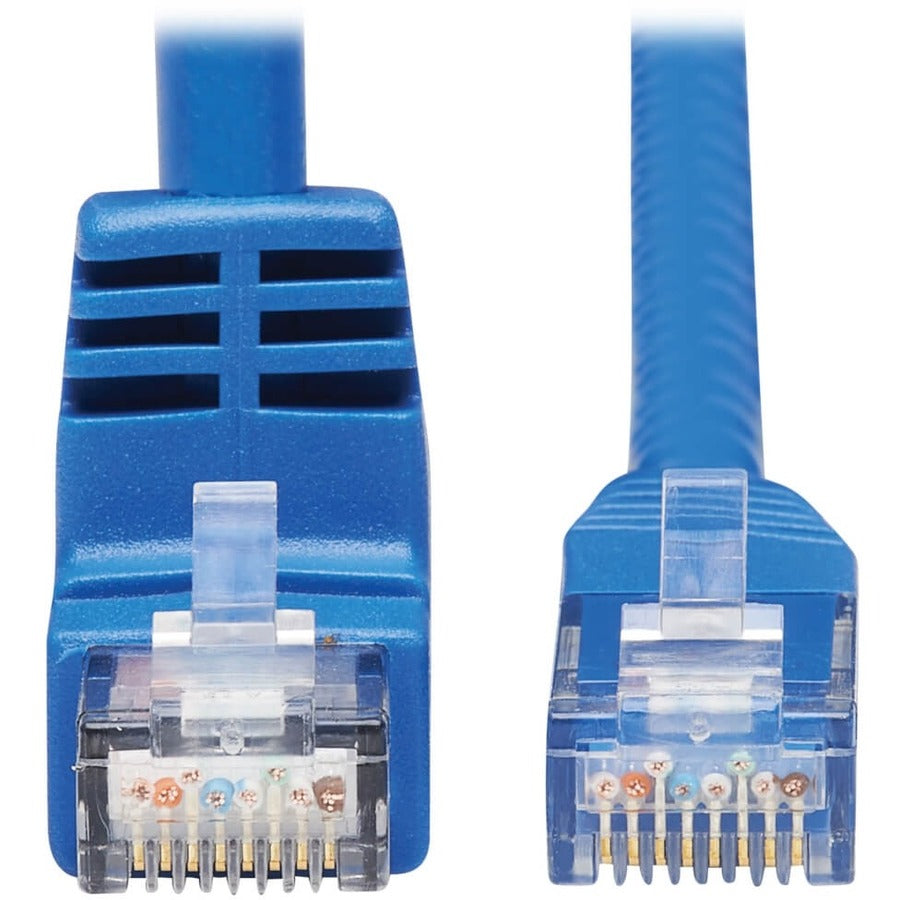 Tripp Lite by Eaton N204-015-BL-DN Câble Ethernet Cat6 à angle vers le bas - 15 pieds, M/M, bleu N204-015-BL-DN