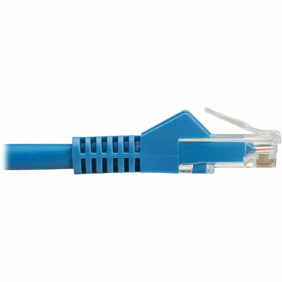 Câble Ethernet UTP moulé sans accroc Gigabit Cat6 Tripp Lite by Eaton (RJ45 M/M), PoE, LSZH, bleu, 0,5 N201L-0P5M-BL