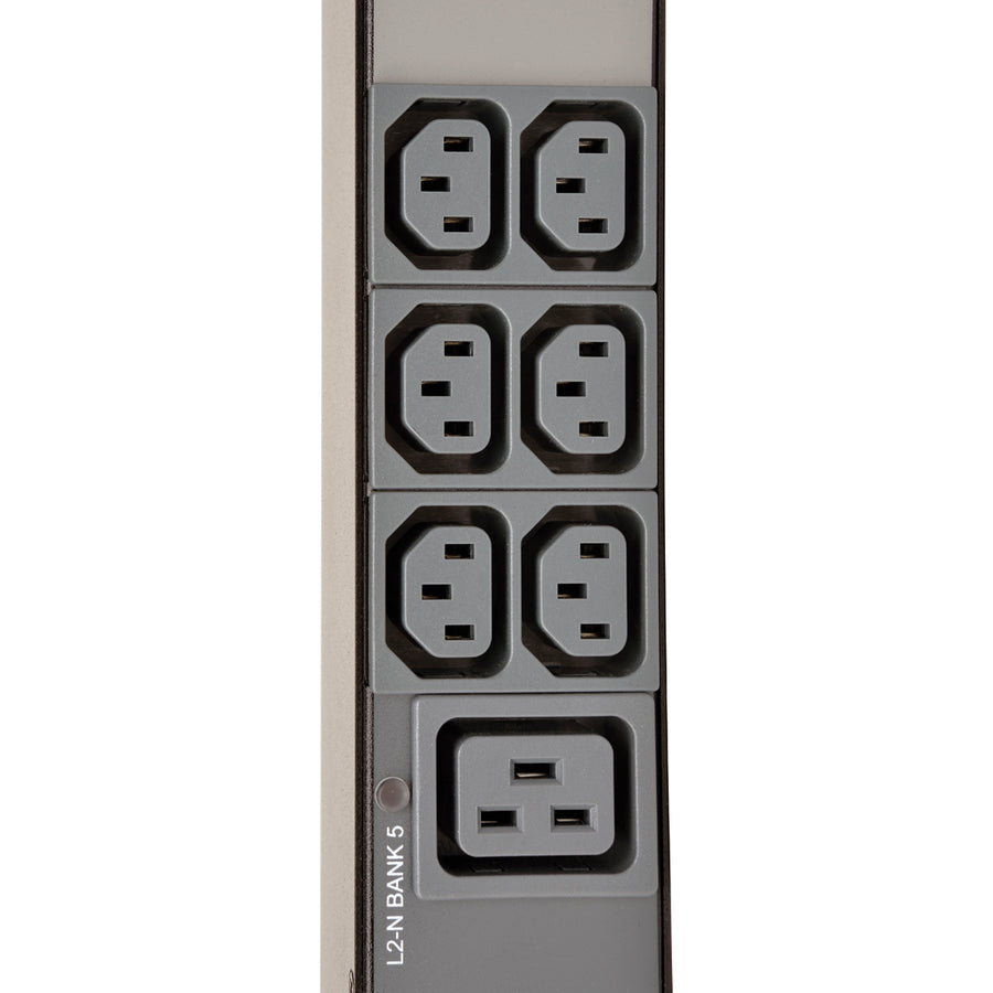 Tripp Lite by Eaton Metered PDU3XMV6G32 42 Outlets PDU PDU3XMV6G32