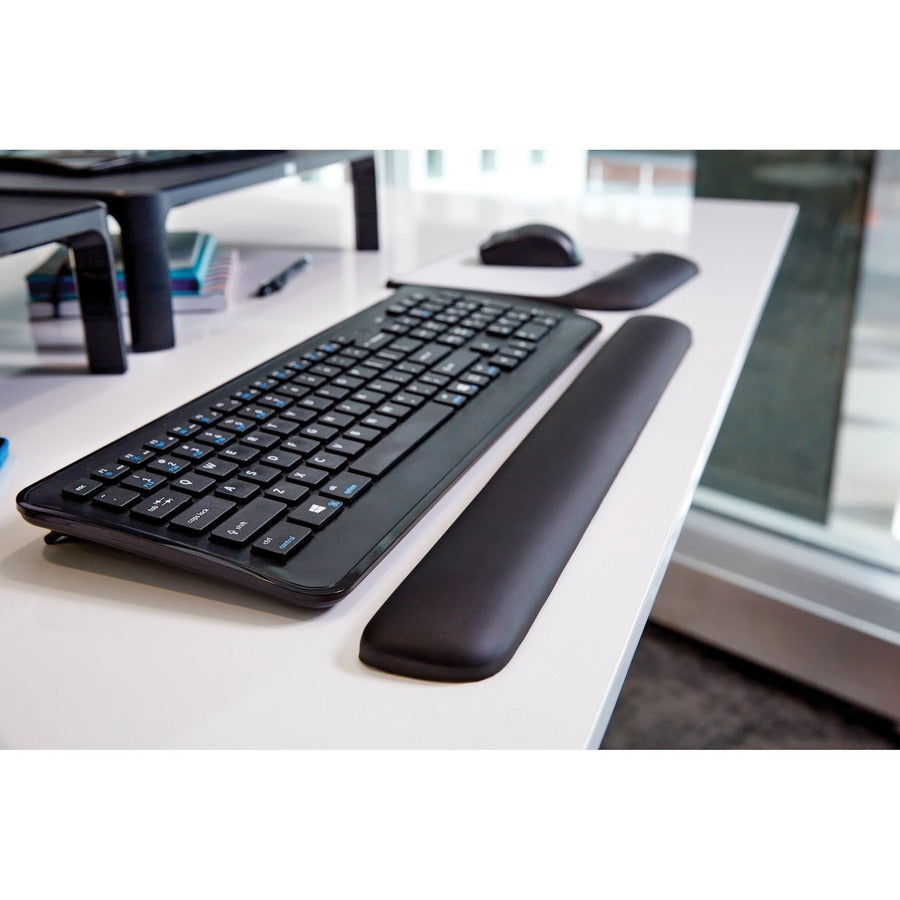 3M Gel Wrist Rest for Keyboard WR85B