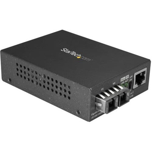 StarTech.com Single Mode SC Fiber Ethernet Media Converter - 1000BASE-LX Gigabit Fiber Optic to Copper Bridge - 10/100/1000 Network 10km MCMGBSCSM10