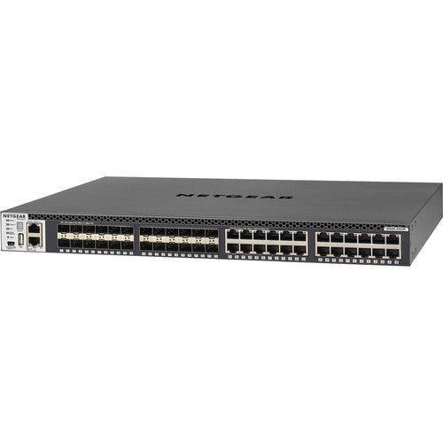 Switch administrable empilable Netgear M4300 avec 48x10G dont 24x10GBASE-T et 24xSFP+ couche 3 XSM4348S-100NES