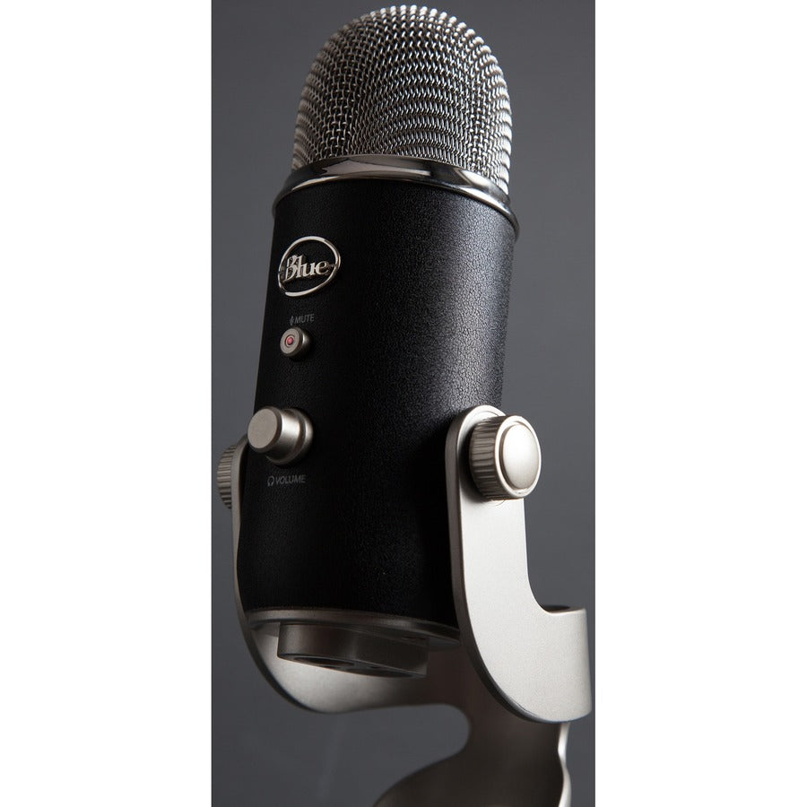 Blue Yeti Pro Wired Condenser Microphone 988-000092